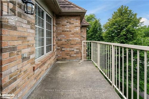 A405 - 216 Plains Road W, Burlington (Bayview), ON - Outdoor With Balcony