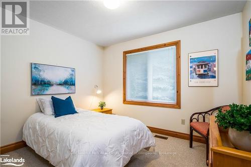 11 Wickens Lane, Blue Mountains (Thornbury), ON - Indoor Photo Showing Bedroom