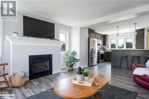 615796 3Rd Line, Blue Mountains (Blue Mountain Resort Area), ON - Indoor Photo Showing Living Room With Fireplace