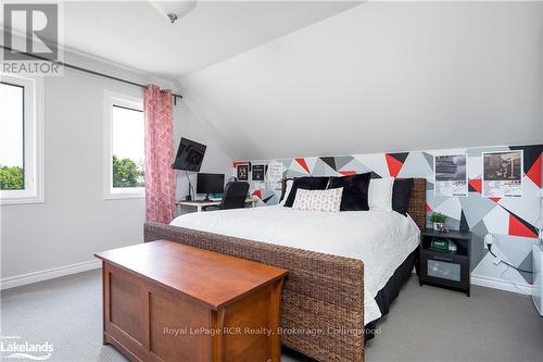 615796 3Rd Line, Blue Mountains (Blue Mountain Resort Area), ON - Indoor Photo Showing Bedroom