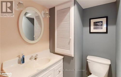 241 Aiken Street, Meaford, ON - Indoor Photo Showing Bathroom