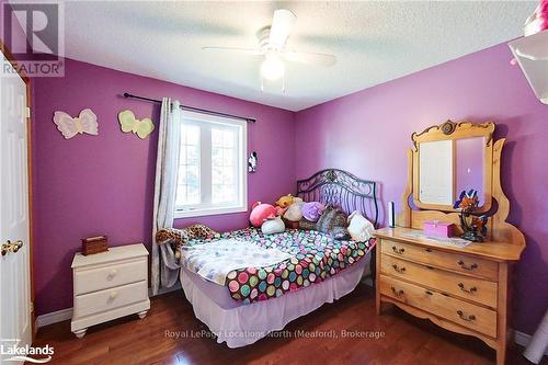 241 Aiken Street, Meaford, ON - Indoor Photo Showing Bedroom