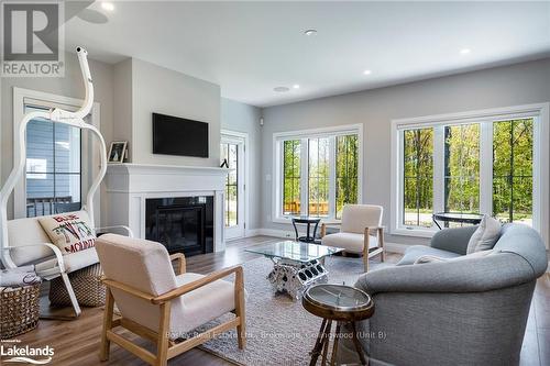 104 Black Willow Crescent, Blue Mountains (Blue Mountain Resort Area), ON - Indoor Photo Showing Living Room With Fireplace