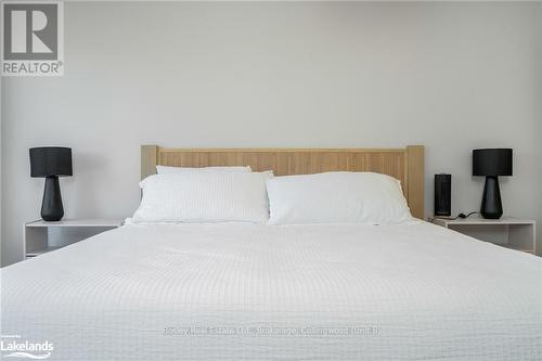 104 Black Willow Crescent, Blue Mountains (Blue Mountain Resort Area), ON - Indoor Photo Showing Bedroom