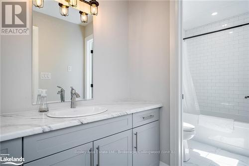 104 Black Willow Crescent, Blue Mountains (Blue Mountain Resort Area), ON - Indoor Photo Showing Bathroom