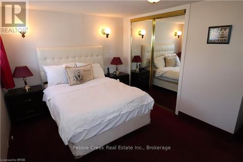 28 Sutton Drive, Ashfield-Colborne-Wawanosh (Colborne Twp), ON - Indoor Photo Showing Bedroom