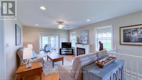 301 Bethune Crescent, Goderich (Goderich (Town)), ON - Indoor Photo Showing Living Room With Fireplace