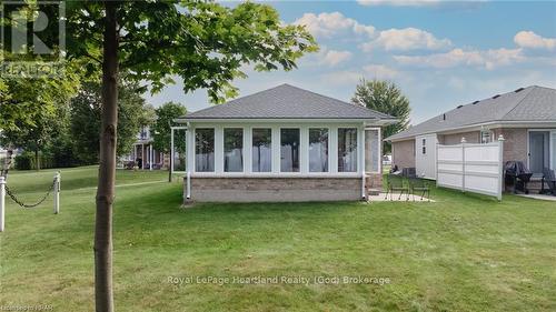 301 Bethune Crescent, Goderich (Goderich Town), ON - Outdoor