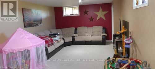 932 Bruce Road 86 Road, Huron-Kinloss, ON - Indoor Photo Showing Bedroom