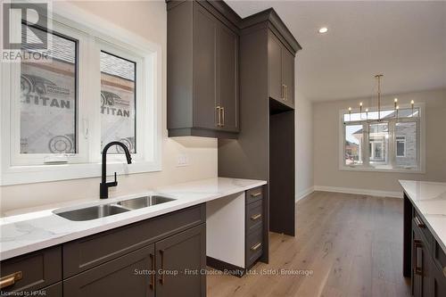 117 Kastner Street, Stratford (Ellice), ON - Indoor Photo Showing Kitchen With Double Sink