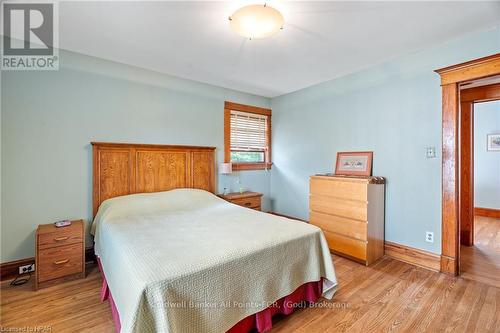 126 Nelson Street E, Goderich (Goderich Town), ON - Indoor Photo Showing Bedroom