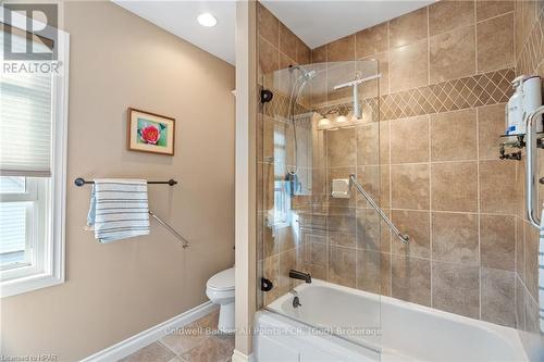 126 Nelson Street E, Goderich (Goderich Town), ON - Indoor Photo Showing Bathroom