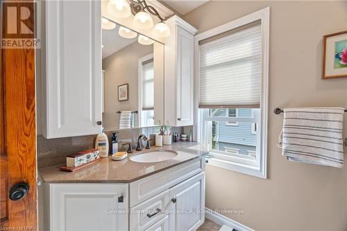 126 Nelson Street E, Goderich (Goderich Town), ON - Indoor Photo Showing Bathroom