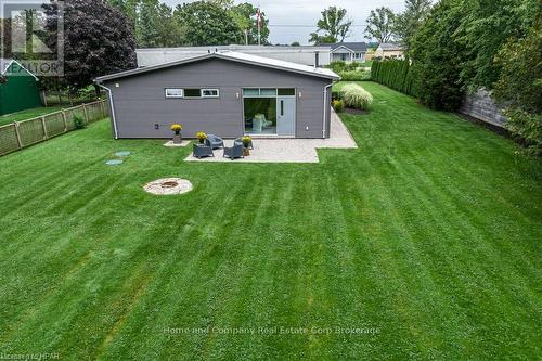 111 Huron Road, Perth South (Sebringville), ON - Outdoor