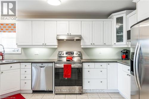 55 Stoneridge Boulevard, St. Marys, ON - Indoor Photo Showing Kitchen