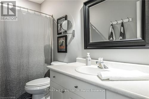 55 Stoneridge Boulevard, St. Marys, ON - Indoor Photo Showing Bathroom