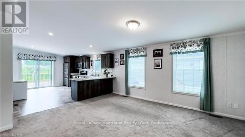 3 Blfs Vw Boulevard, Ashfield-Colborne-Wawanosh (Colborne), ON - Indoor Photo Showing Kitchen