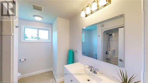 617159 Grey Road 29, Meaford, ON - Indoor Photo Showing Bathroom