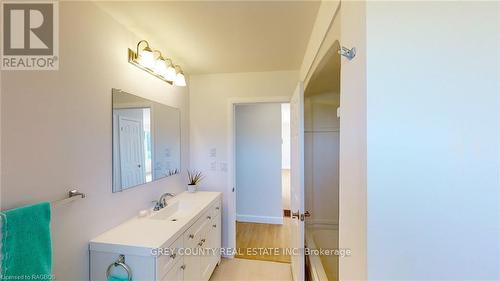 617159 Grey Road 29, Meaford, ON - Indoor Photo Showing Bathroom