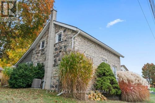 20 Shortt Street, Brockton, ON - Outdoor