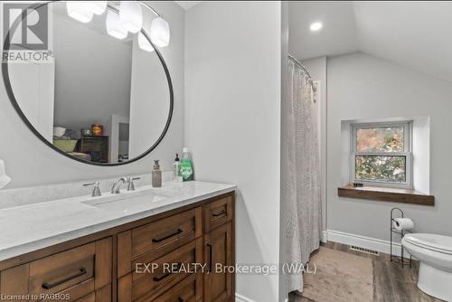 20 Shortt Street, Brockton, ON - Indoor Photo Showing Bathroom