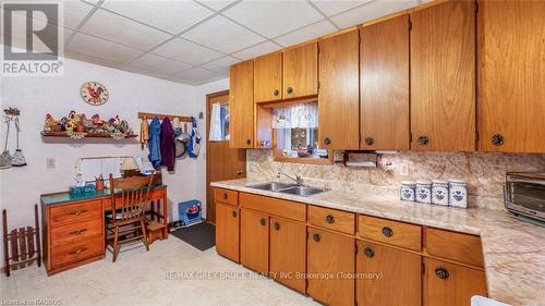 419 Scott Street, South Bruce Peninsula, ON - Indoor Photo Showing Kitchen With Double Sink