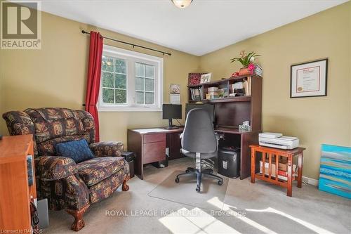 758169 Girl Guide Road, Georgian Bluffs, ON - Indoor Photo Showing Bathroom