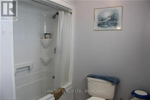 48 - 48 Lamson Crescent, Owen Sound, ON - Indoor Photo Showing Bathroom