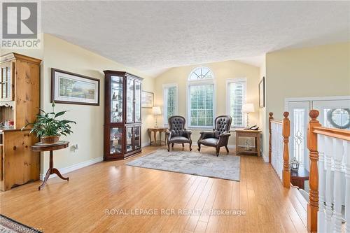 414 4Th Street S, Hanover, ON - Indoor With Fireplace