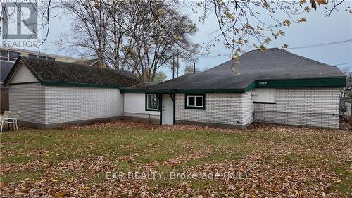 21 Grosvenor St N, Saugeen Shores, ON 