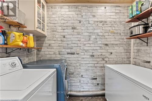 315186 Highway 6, West Grey, ON - Indoor Photo Showing Laundry Room