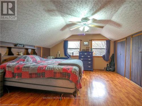 56 Mcgivern Street, Brockton, ON - Indoor Photo Showing Bedroom