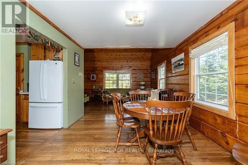 382890 Sideroad 18, West Grey, ON - Indoor Photo Showing Dining Room