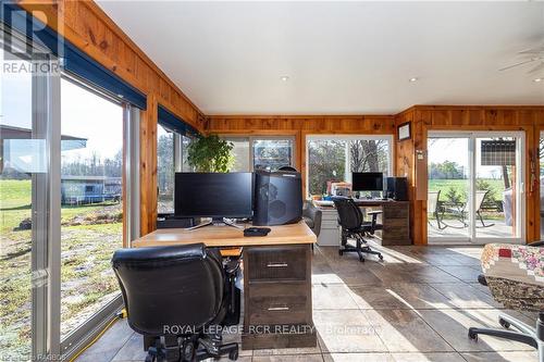 382890 Sideroad 18, West Grey, ON - Indoor Photo Showing Office