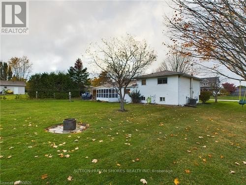 10 Smith Street, Kincardine, ON - Outdoor