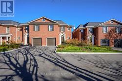 106 FAIRWOOD PLACE W  Burlington (Bayview), ON L7T 4B6