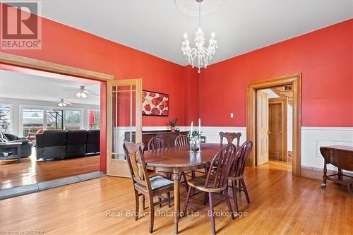 207 Huron Rd Road, Perth South (Sebringville), ON - Indoor Photo Showing Dining Room