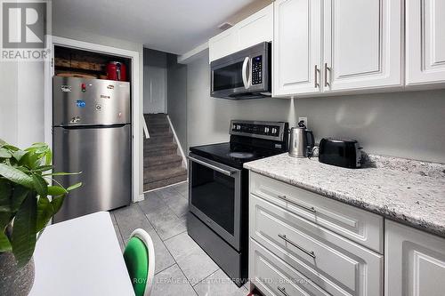 51 Sorrento Street, Kitchener, ON - Indoor Photo Showing Kitchen