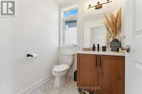 46 Andromeda Road, Ottawa, ON - Indoor Photo Showing Bathroom