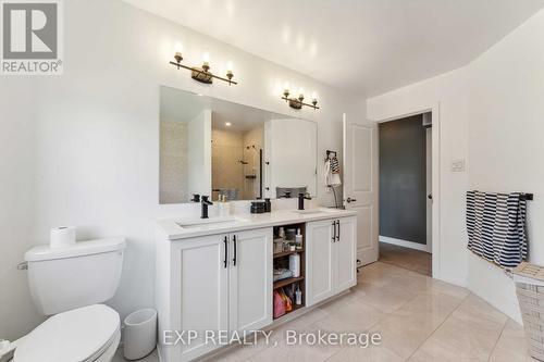 46 Andromeda Road, Ottawa, ON - Indoor Photo Showing Bathroom