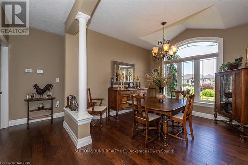 106 Neerhof Lane, Georgian Bluffs, ON - Indoor Photo Showing Dining Room