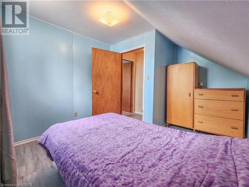 1076 Bruce Road 15, Brockton, ON - Indoor Photo Showing Bedroom