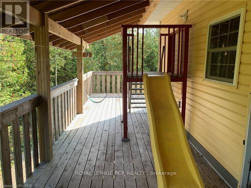 13-17 Zorra Drive, Northern Bruce Peninsula, ON - Outdoor With Deck Patio Veranda With Exterior