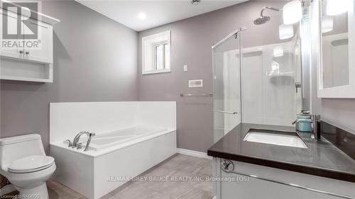 18 Walker Way, South Bruce Peninsula, ON - Indoor Photo Showing Bathroom