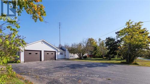 873 14Th Street W, Georgian Bluffs, ON - Outdoor