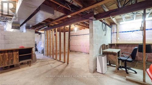 873 14Th Street W, Georgian Bluffs, ON - Indoor Photo Showing Basement