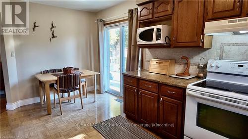 730 Campbell Avenue, Kincardine, ON - Indoor Photo Showing Kitchen