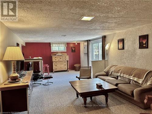 730 Campbell Avenue, Kincardine, ON - Indoor