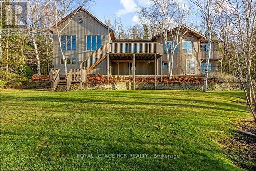 92 Moore St, Northern Bruce Peninsula, ON - Outdoor