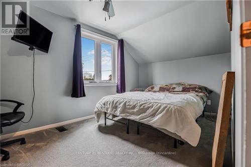 929 Huron Terrace, Kincardine, ON - Indoor Photo Showing Bedroom